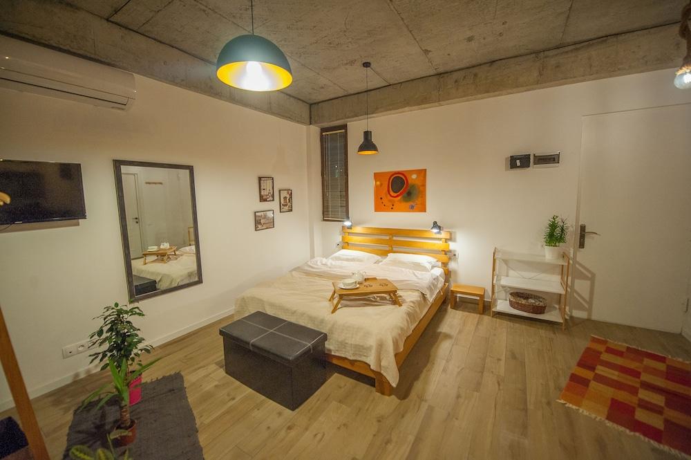 Easy Hotel T'Bilisi Tbilisi Exterior foto